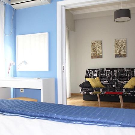 Cheery Apartment In The Center Of أثينا المظهر الخارجي الصورة