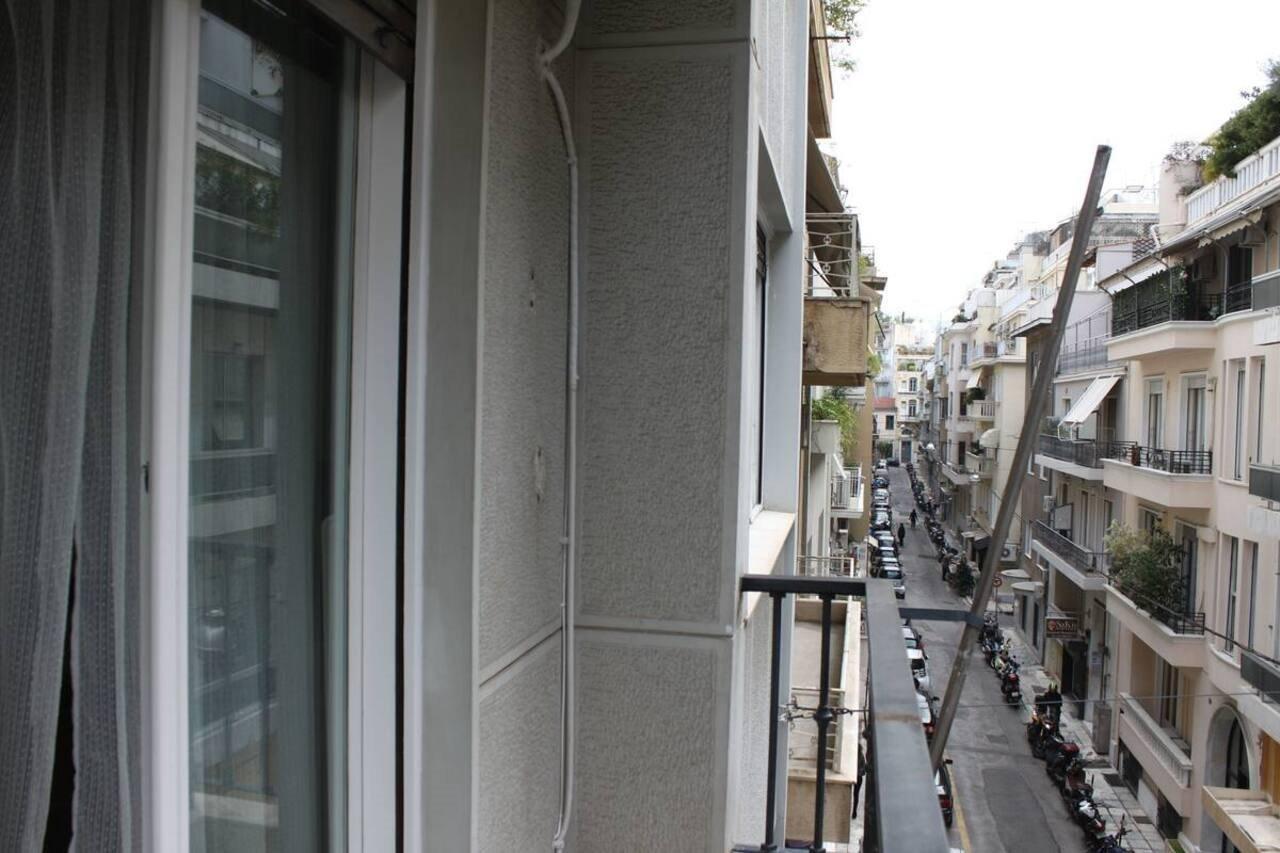 Cheery Apartment In The Center Of أثينا المظهر الخارجي الصورة
