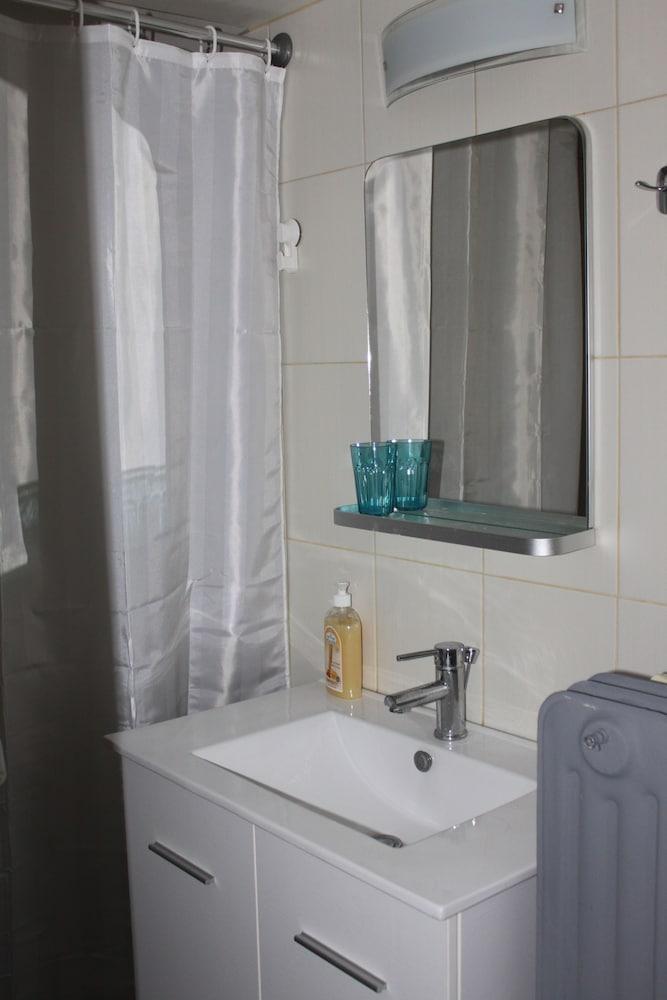 Cheery Apartment In The Center Of أثينا المظهر الخارجي الصورة