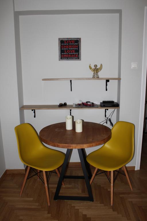 Cheery Apartment In The Center Of أثينا المظهر الخارجي الصورة